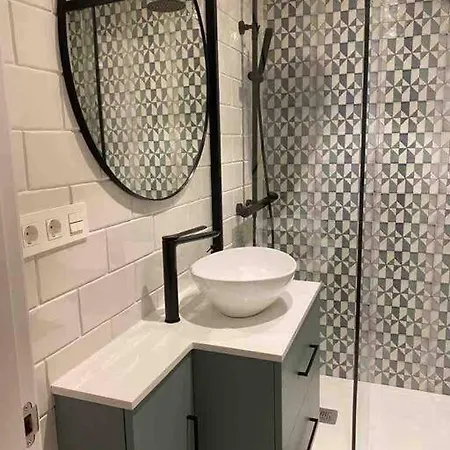 A Estrenar En Centro Gijon. Fibra-tv Apartamento