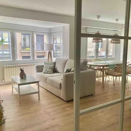 A Estrenar En Centro Gijon. Fibra-tv Apartamento *