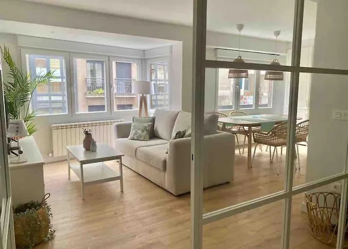 A Estrenar En Centro Gijon. Fibra-tv דירה *